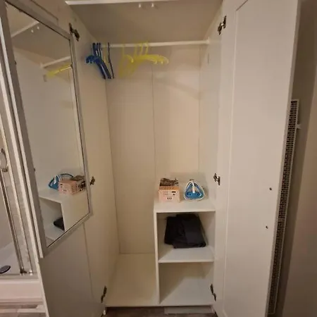 Room 505 - Eindhoven - By T&S Apartment