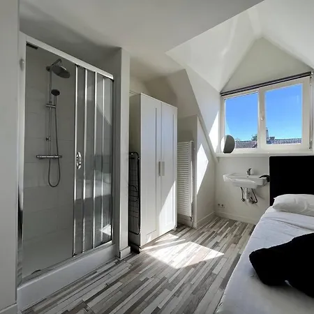 505 - - By T&s * איינדהובן