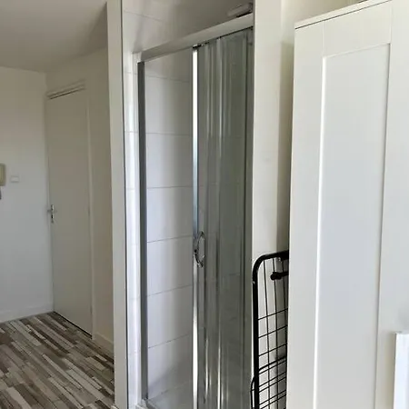 Appartement Cozy Private 5 On A Busy Persian Restaurant *